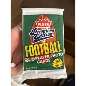 4 PACK LOT 1990 FLEER FOOTBALL PACKS🔥Barry Sanders & lots of other HOF players